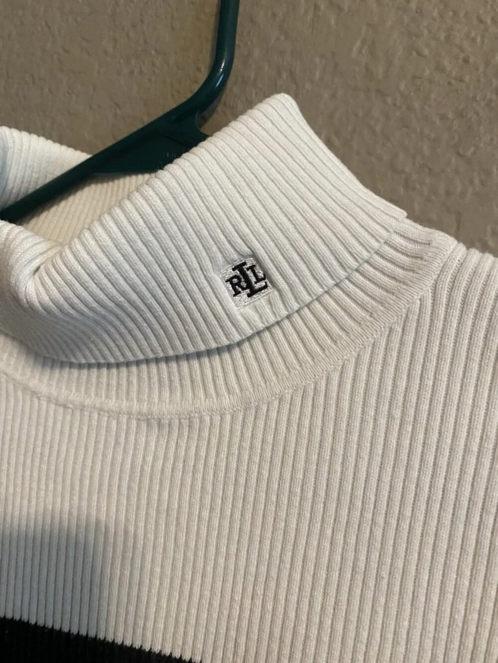 Lauren Ralph Lauren White  & Black Striped Turtleneck Sweater L/XL 1X Cotton